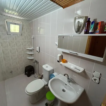 Guenes * Uzungöl